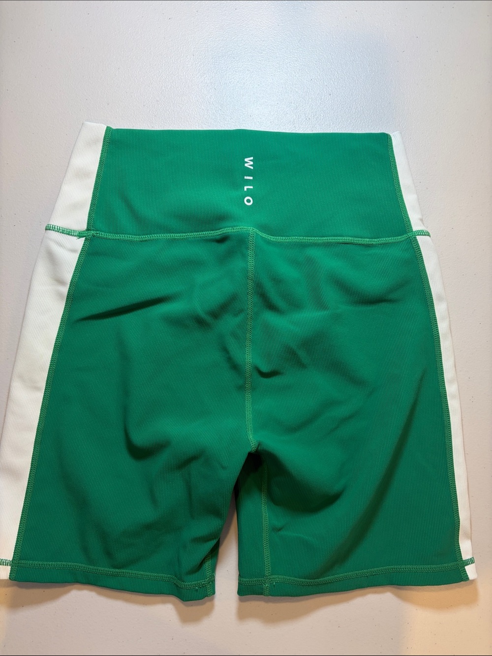 brand New! WILO - Performance Bike Shorts - Emerald Green & Cream